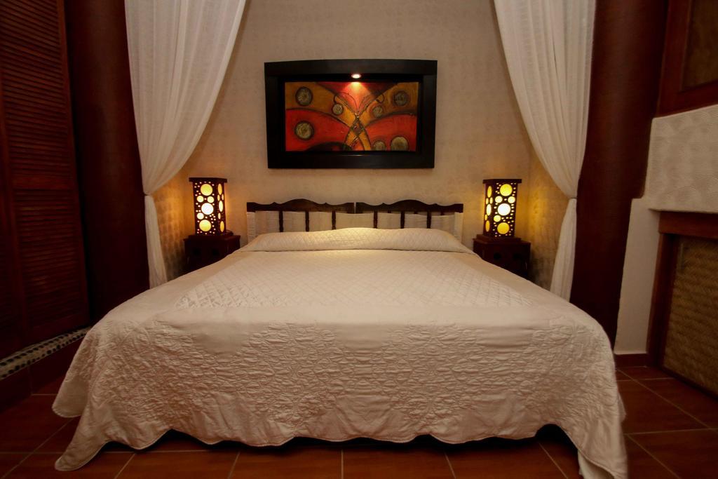 Hotel Villas Las Azucenas Zihuatanejo Exterior photo