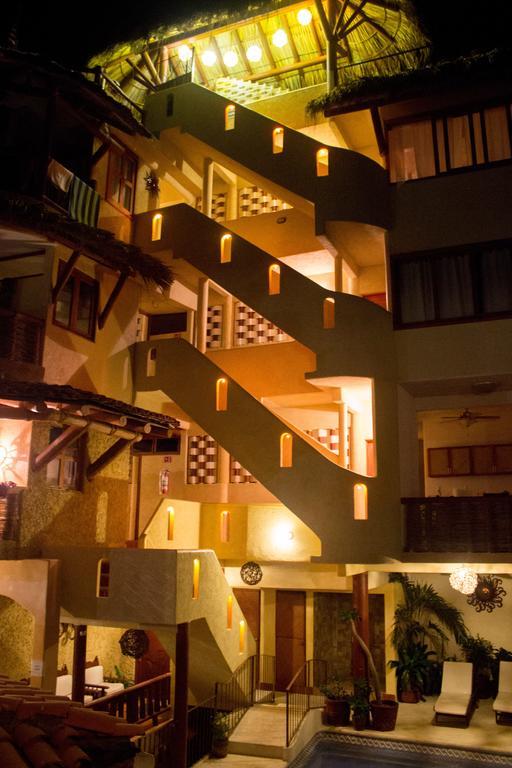Hotel Villas Las Azucenas Zihuatanejo Exterior photo