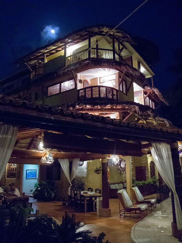 Hotel Villas Las Azucenas Zihuatanejo Exterior photo