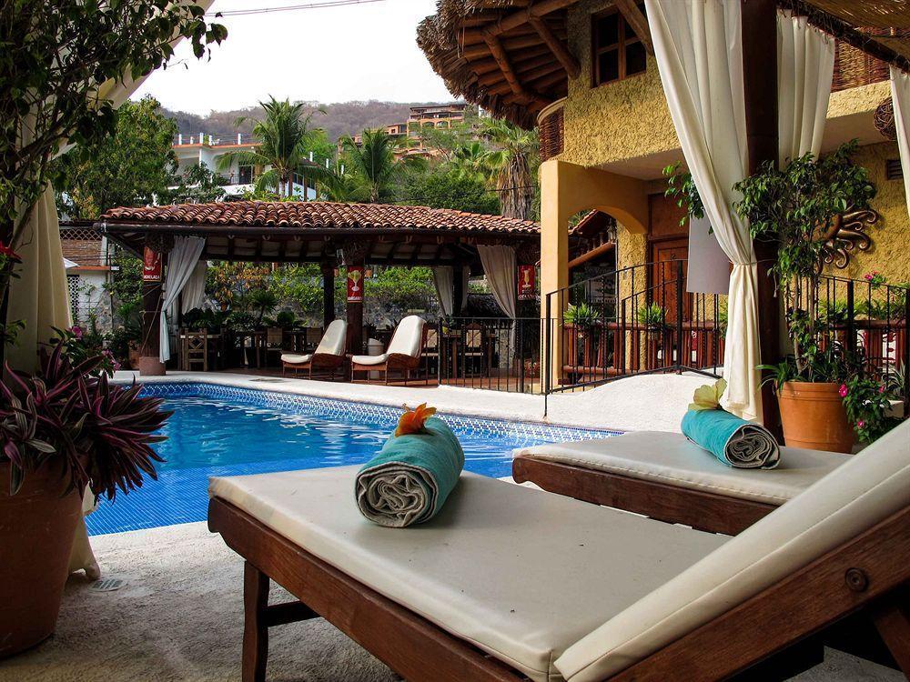Hotel Villas Las Azucenas Zihuatanejo Exterior photo