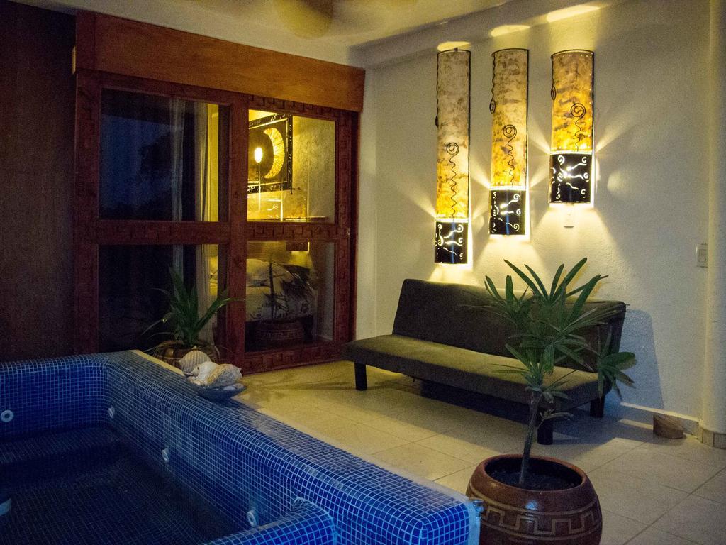 Hotel Villas Las Azucenas Zihuatanejo Exterior photo